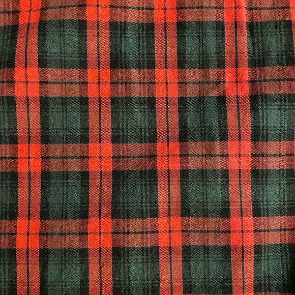 Chaps Boys Sz M (12-14) cotton button down collared shirt Red Green Black - Picture 3 of 3